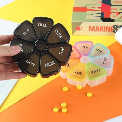 12*2.4cm 7 Compartments Food Grade Material Flower Shape Pill Box and Organizer